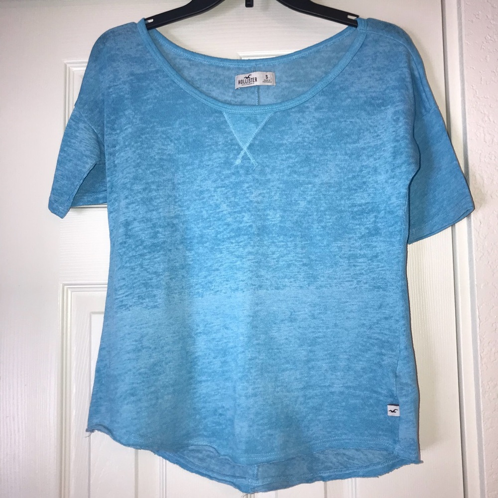 Teal Hollister tee
